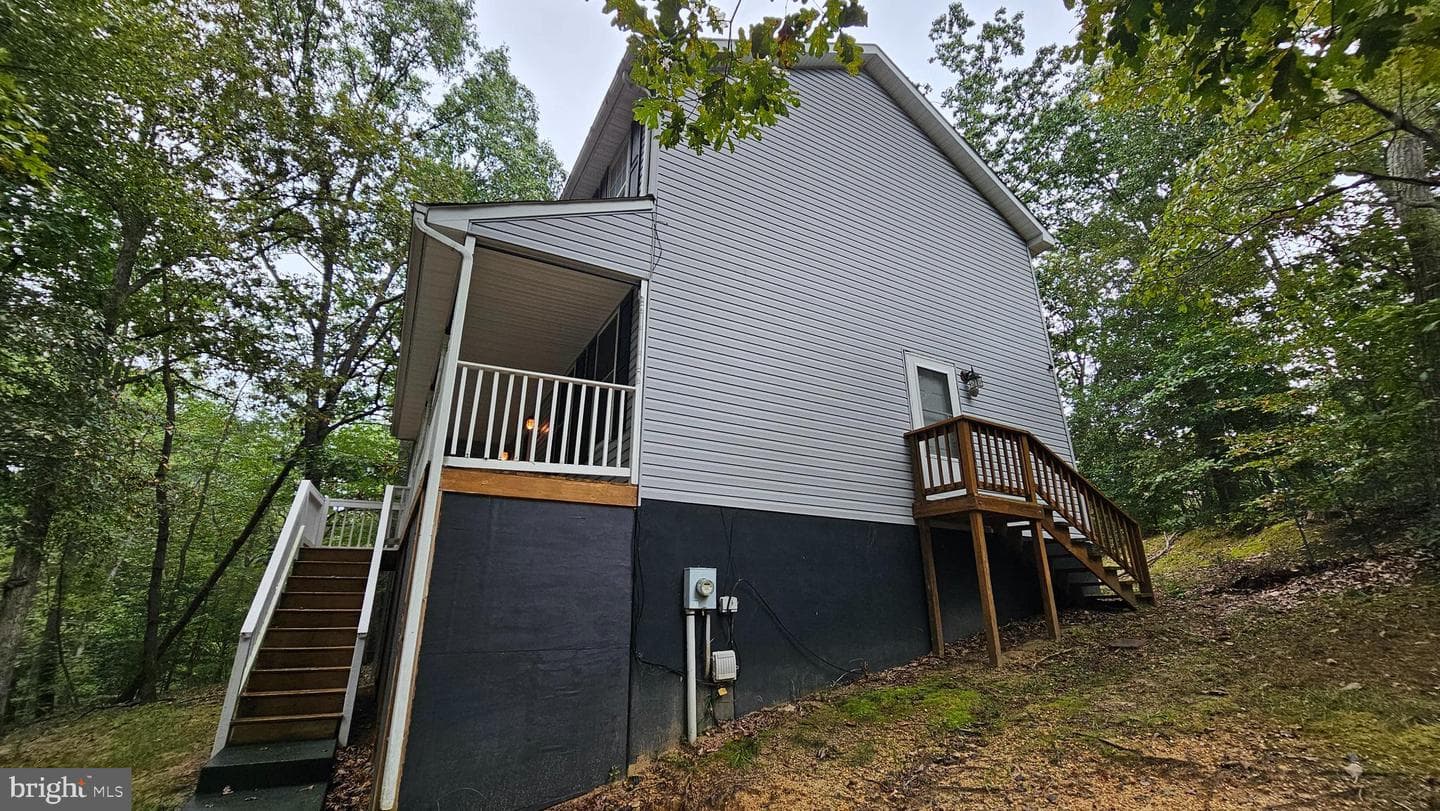 228 Thunderbird Drive photo 42