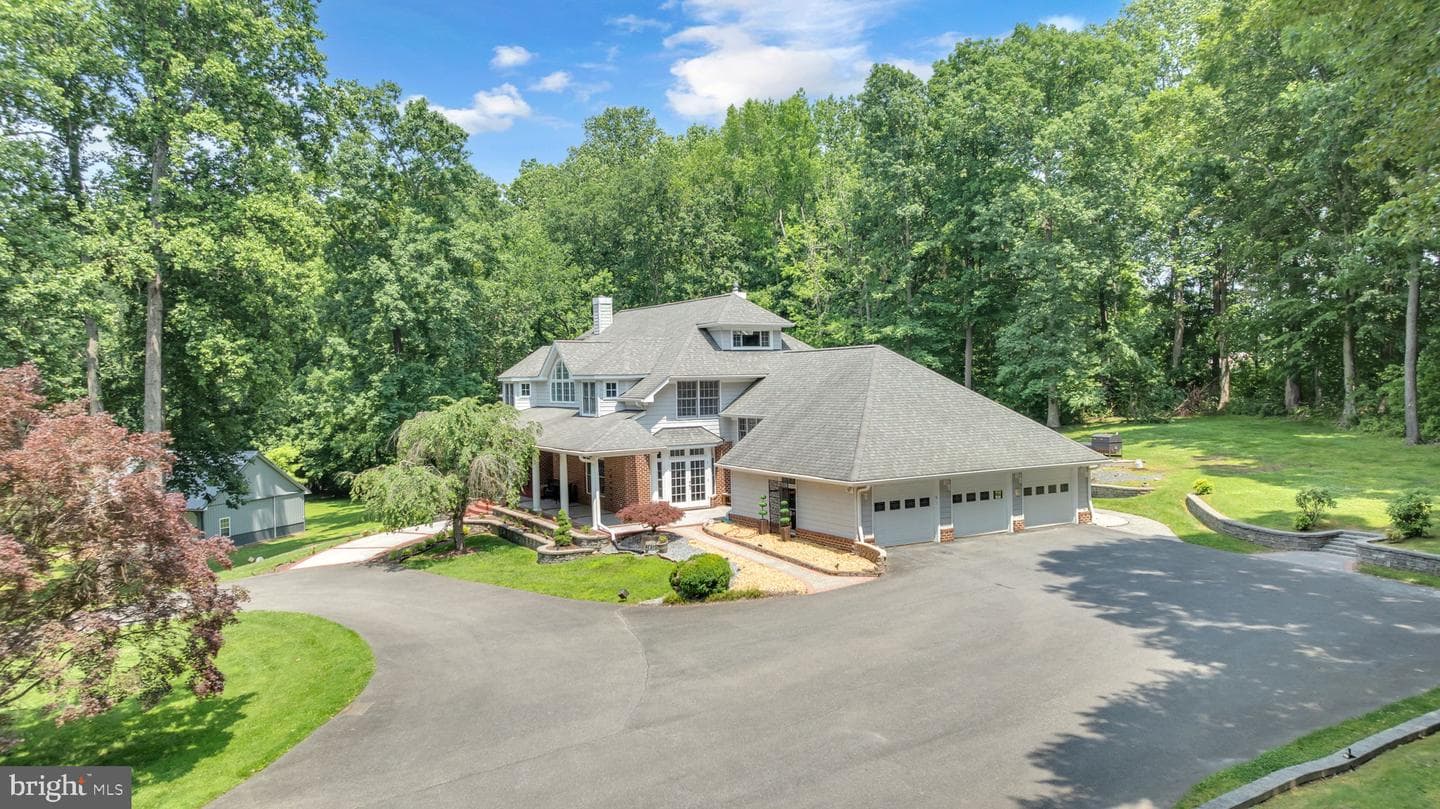2850 Dunleigh Drive photo 8
