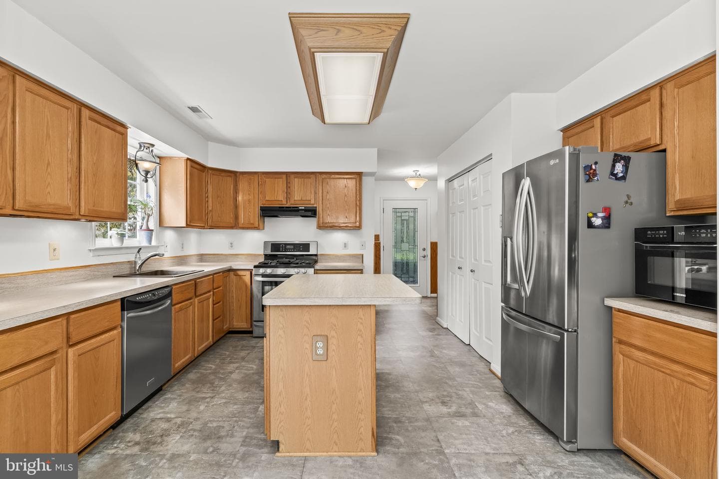 1425 Abbey Lane photo 12