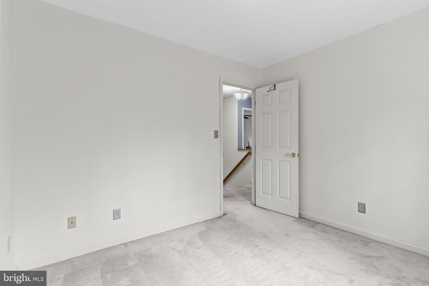 1425 Abbey Lane photo 28