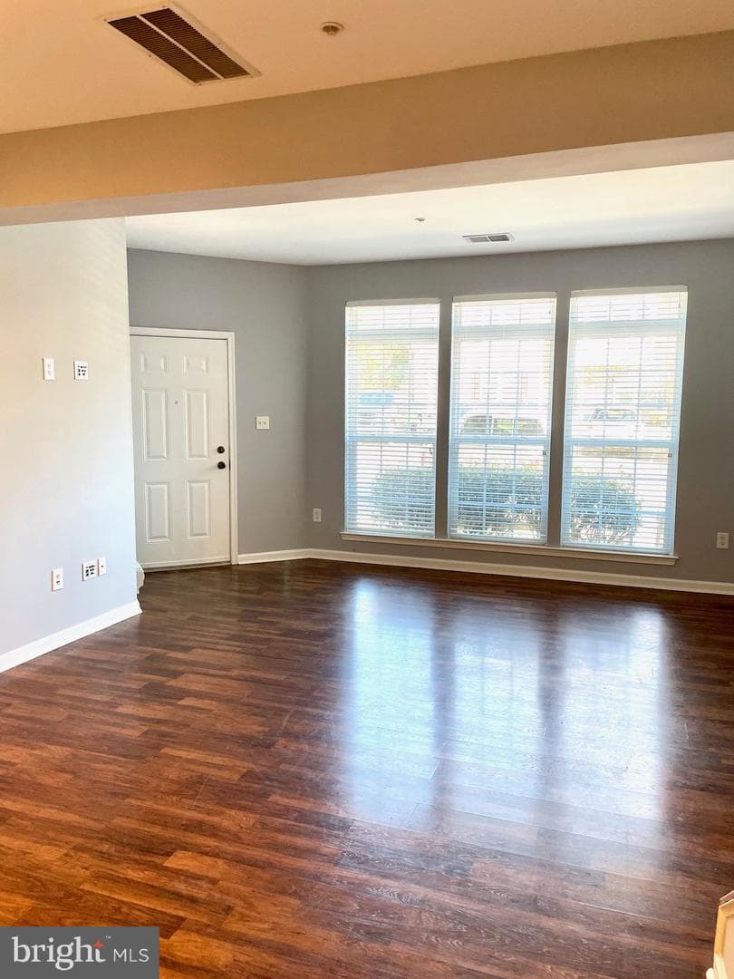 8005 Forest Ridge Drive #9 photo 2