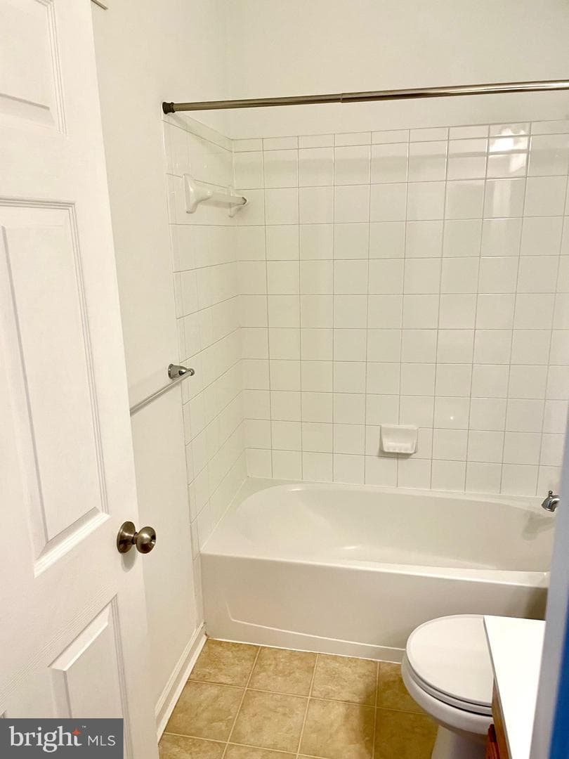 8005 Forest Ridge Drive #9 photo 21