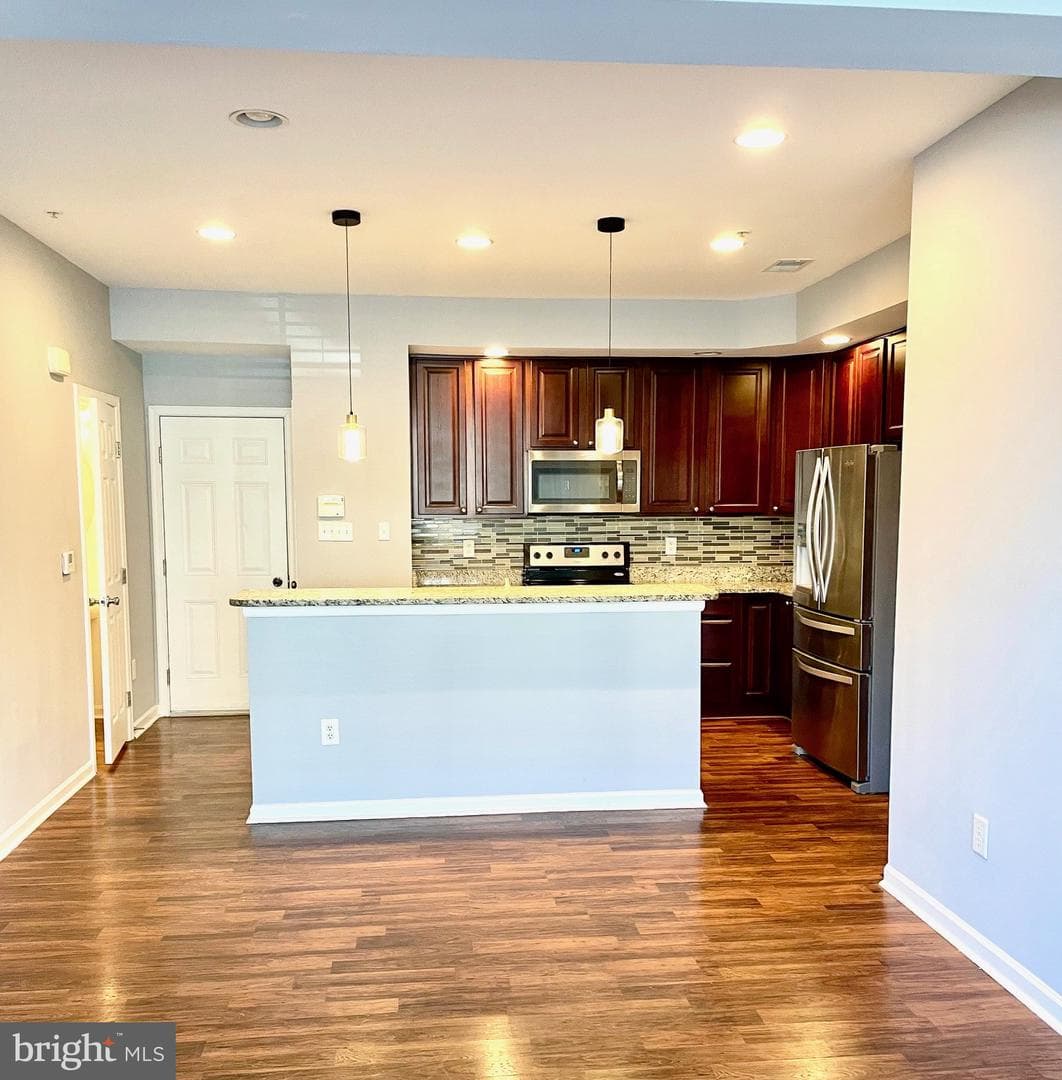 8005 Forest Ridge Drive #9 photo 8