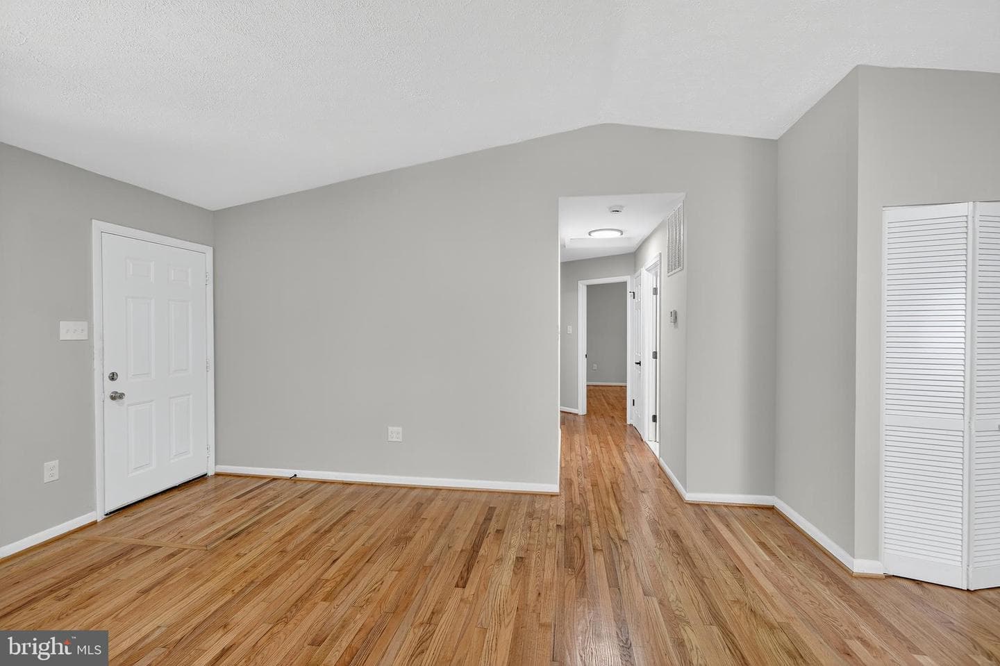 6130 4th Street photo 11