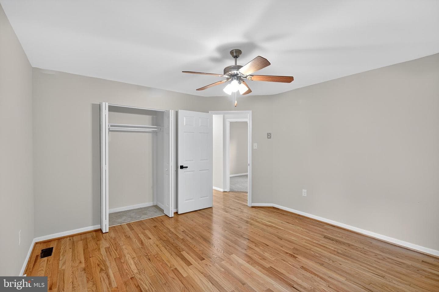 6130 4th Street photo 22