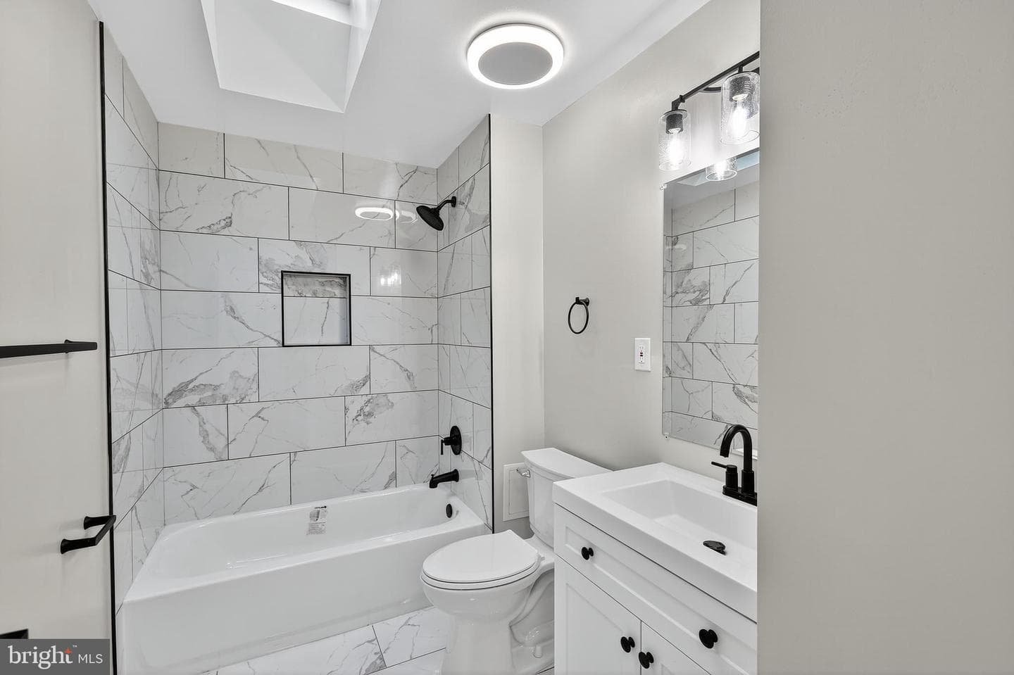 6130 4th Street photo 3