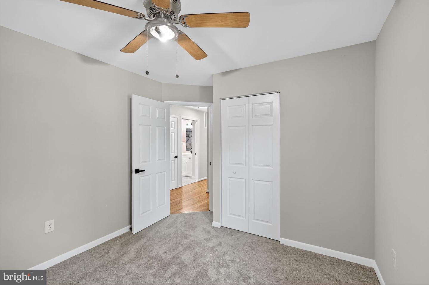 6130 4th Street photo 31