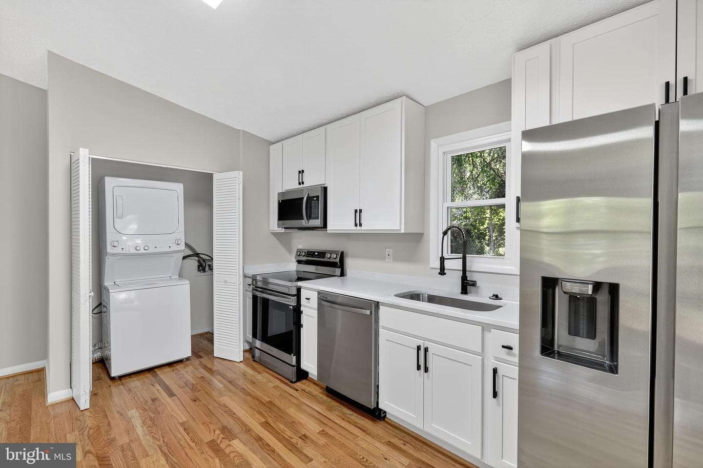 6130 4th Street photo 6