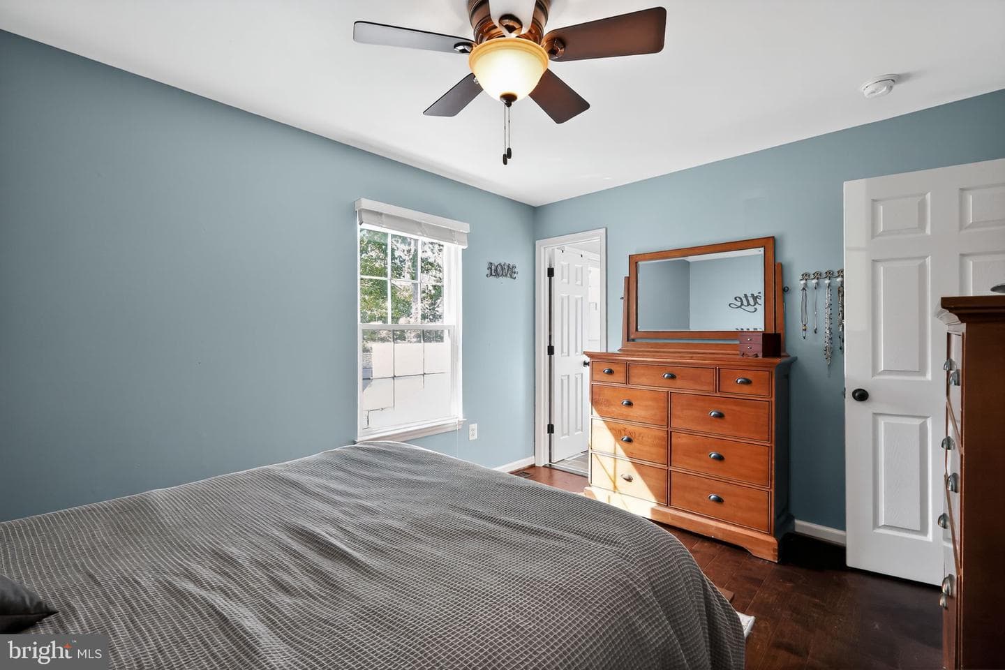 3813 8th Street photo 14