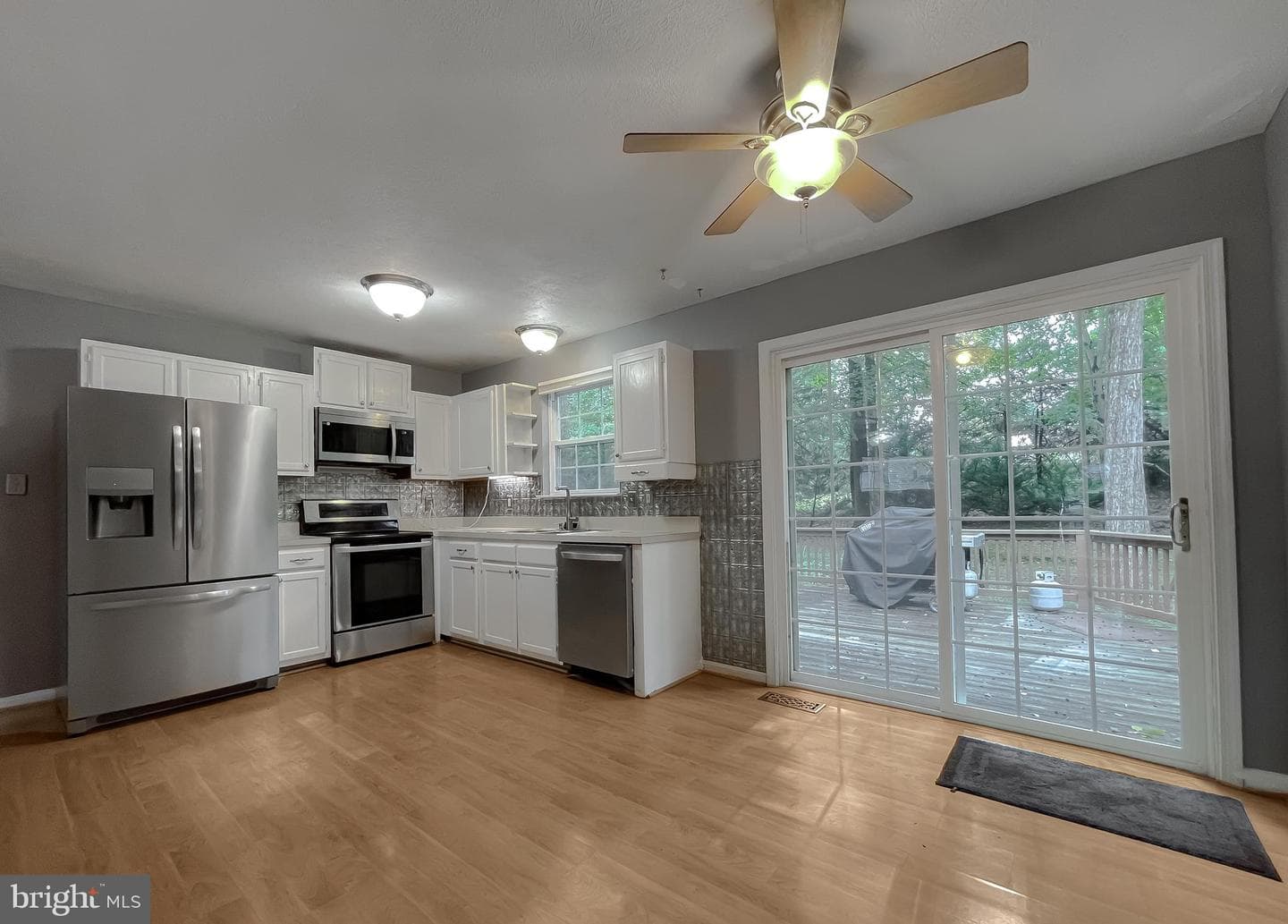 720 Willow Road photo 13