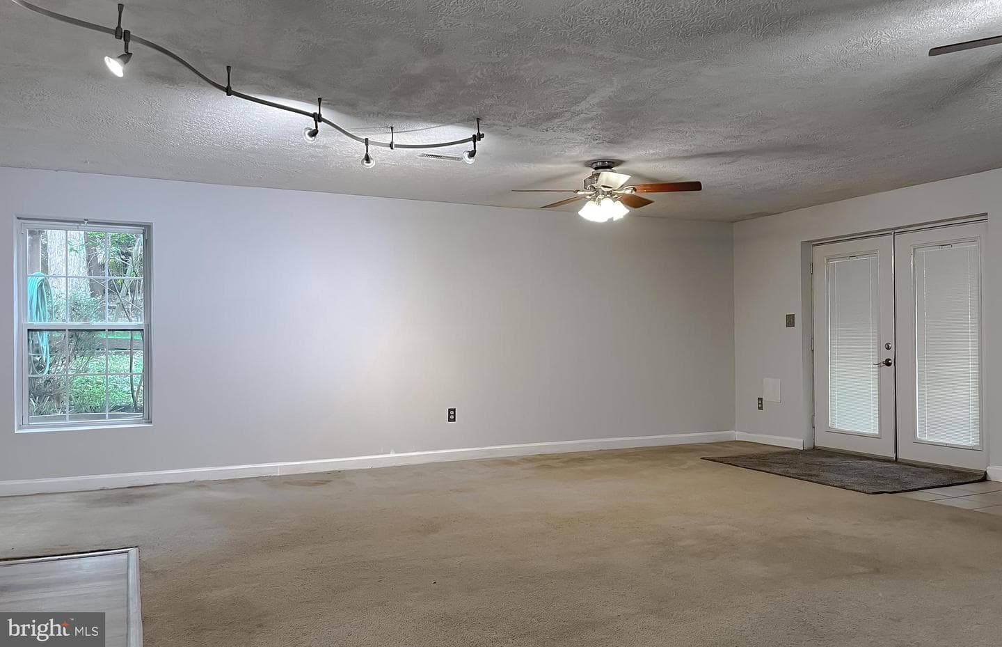 720 Willow Road photo 29