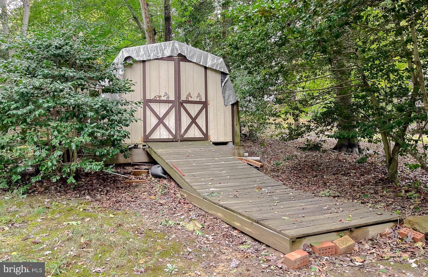 720 Willow Road photo 38