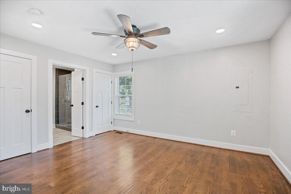 206 Point Lane photo 23