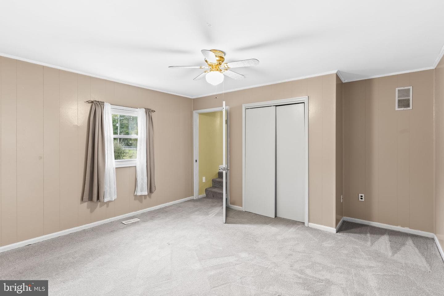 1755 Dares Beach Road photo 11