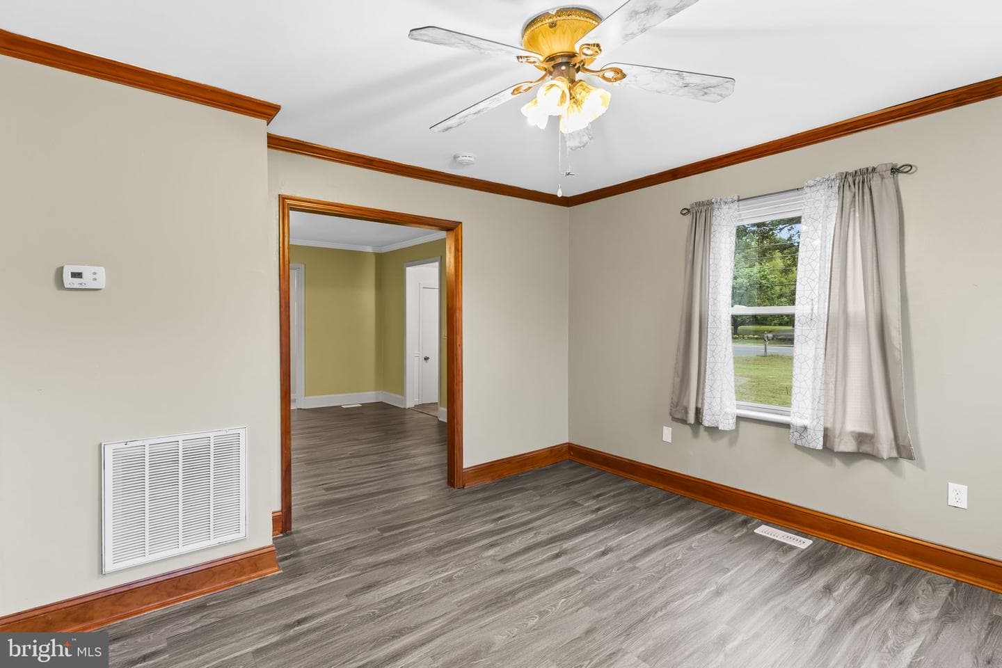 1755 Dares Beach Road photo 9