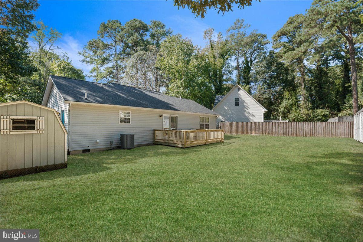 460 Deer Lane photo 2