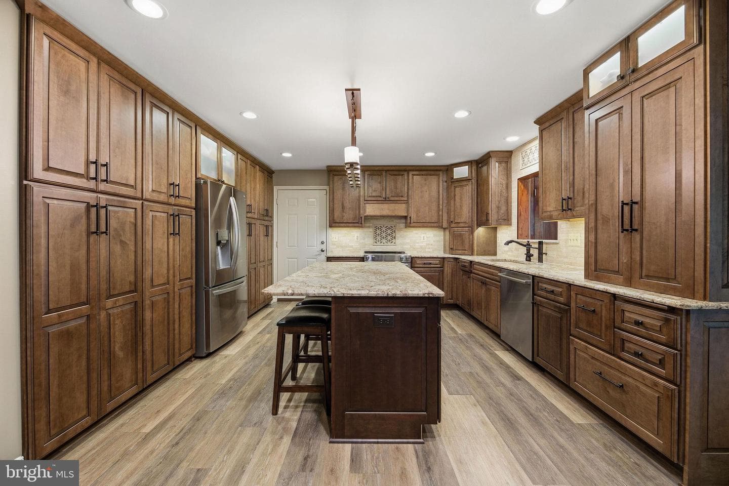 7818 Lake Shore Drive photo 12