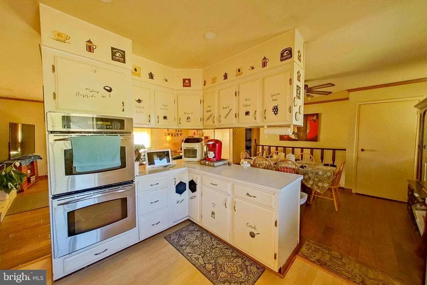 300 Armiger Road photo 12