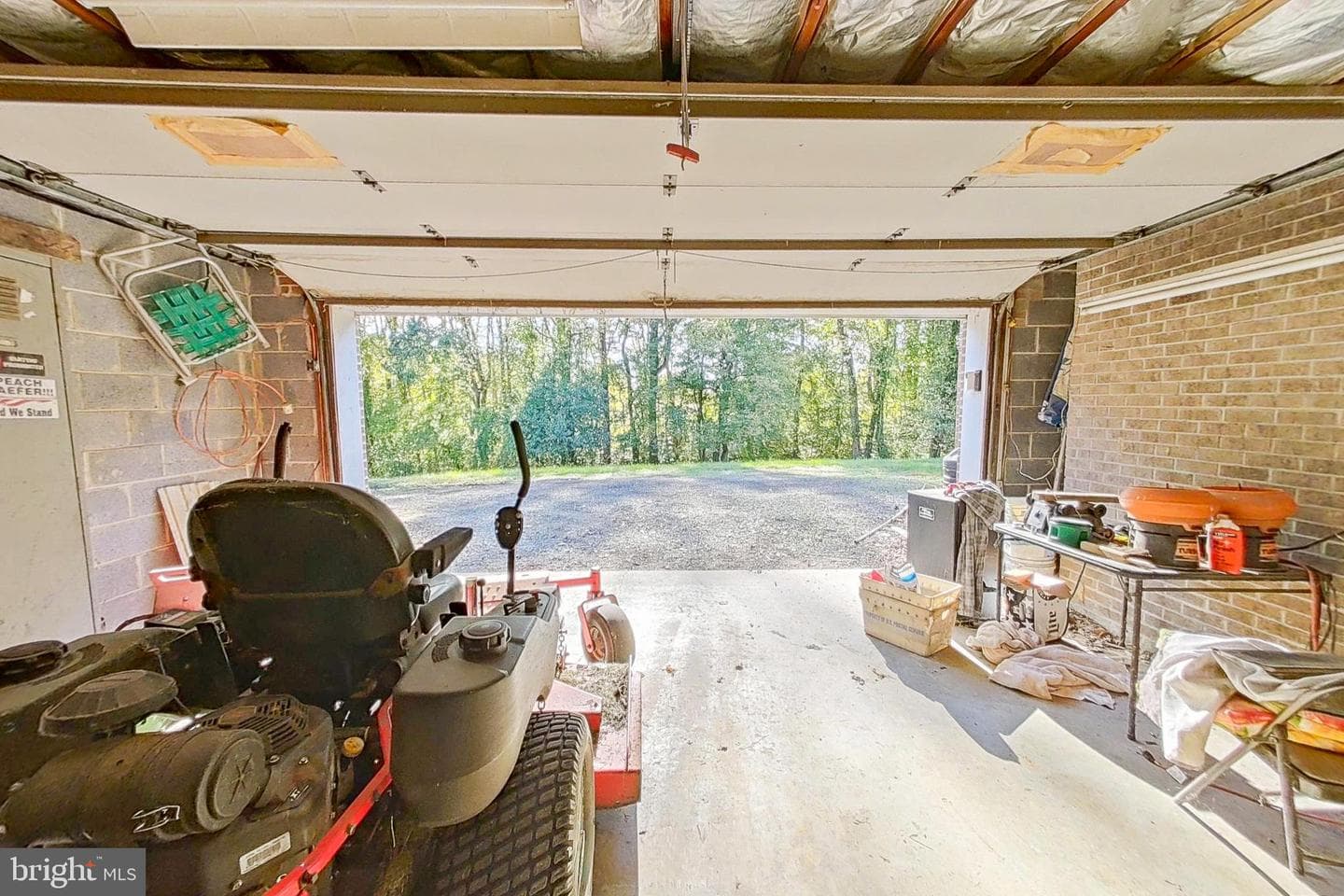 300 Armiger Road photo 31
