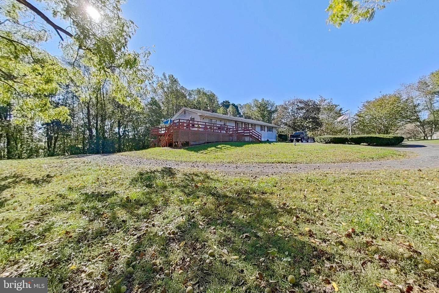 300 Armiger Road photo 35