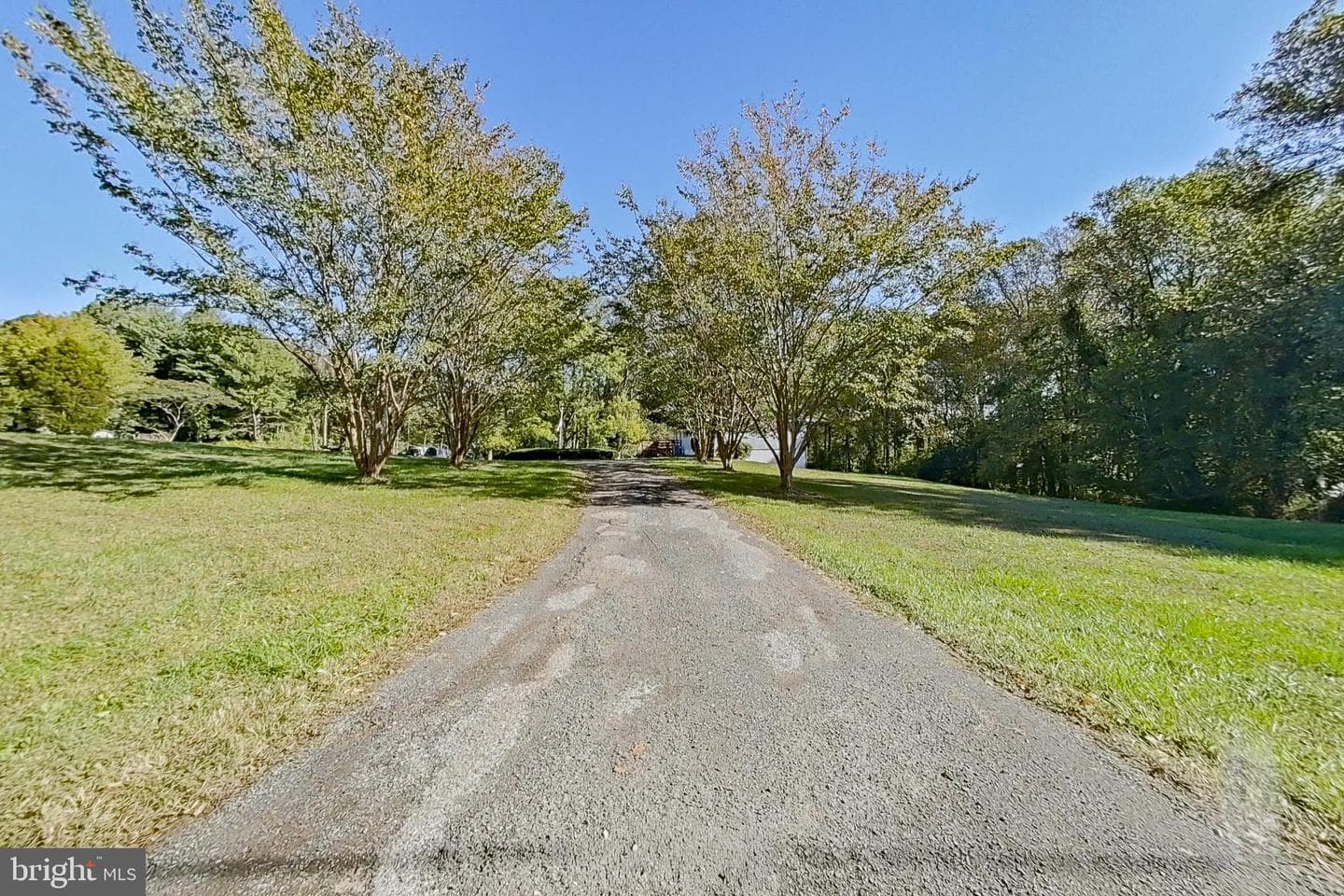 300 Armiger Road photo 36