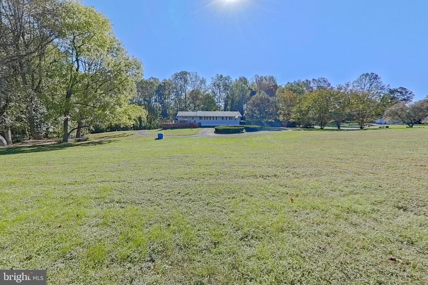 300 Armiger Road photo 40