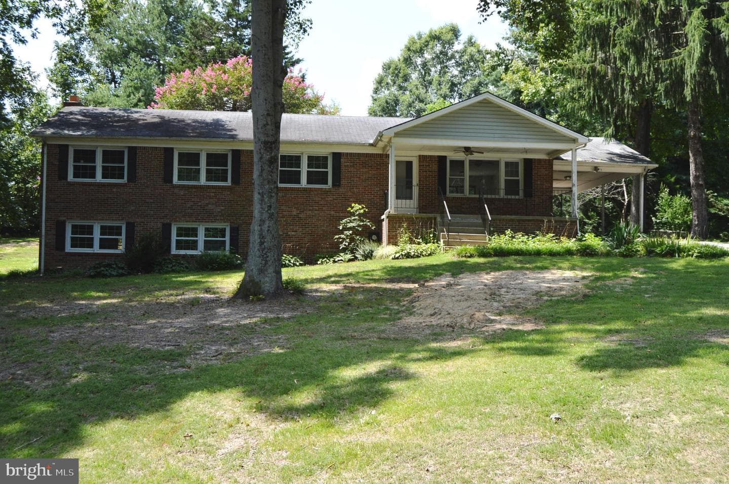 8814 Lafayette Drive photo 2