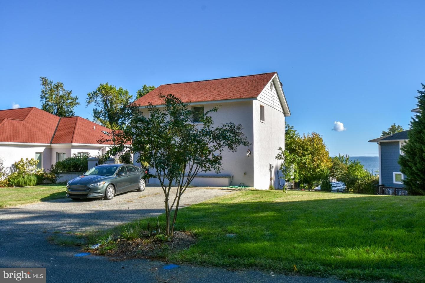 6041 Hill Road, Saint Leonard