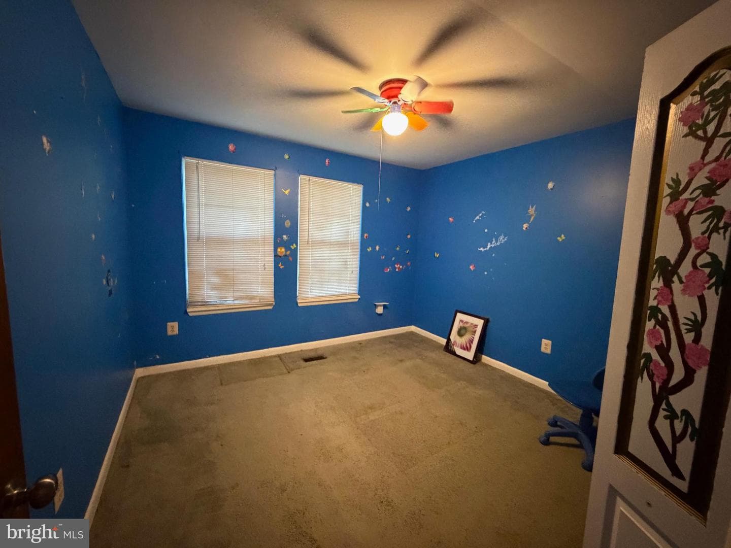 8446 Pine Boulevard photo 12