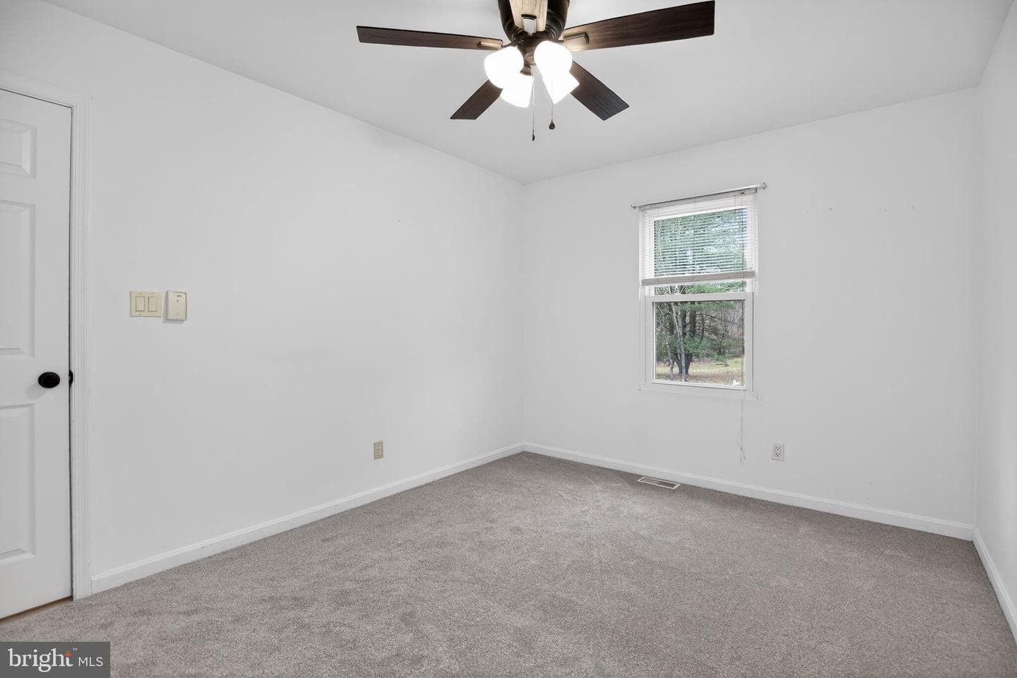 3240 Richfield Road photo 12