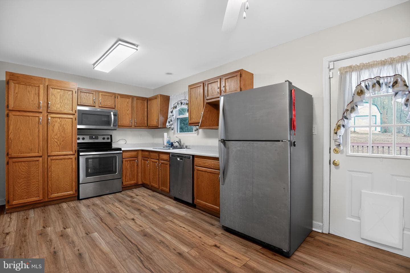 3240 Richfield Road photo 5