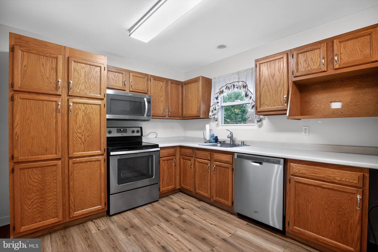 3240 Richfield Road photo 6