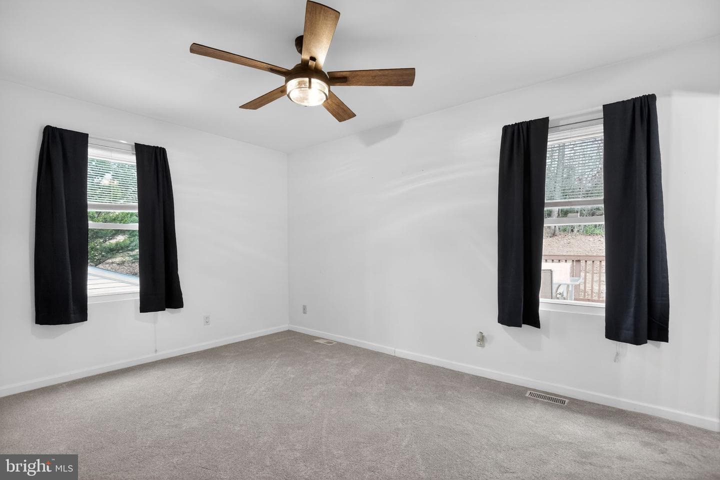 3240 Richfield Road photo 8