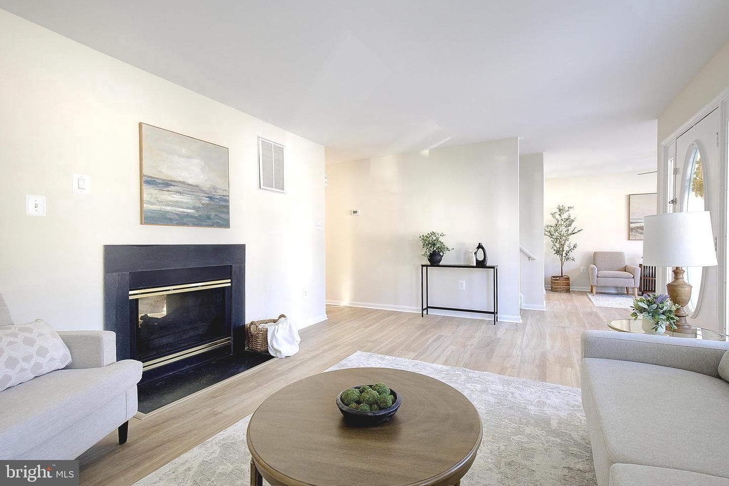 8714 C Street photo 12