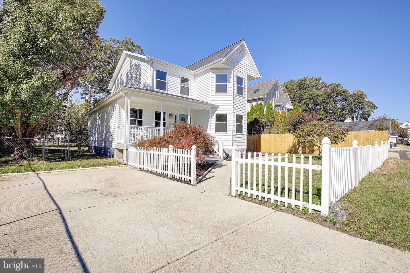 8714 C Street photo 2
