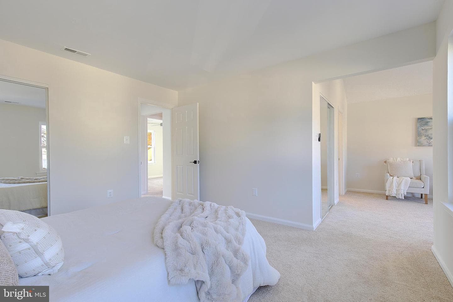 8714 C Street photo 31
