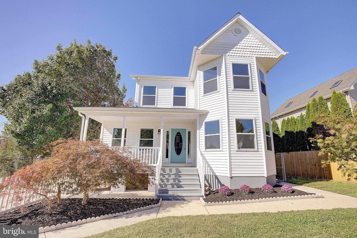 8714 C Street photo 4