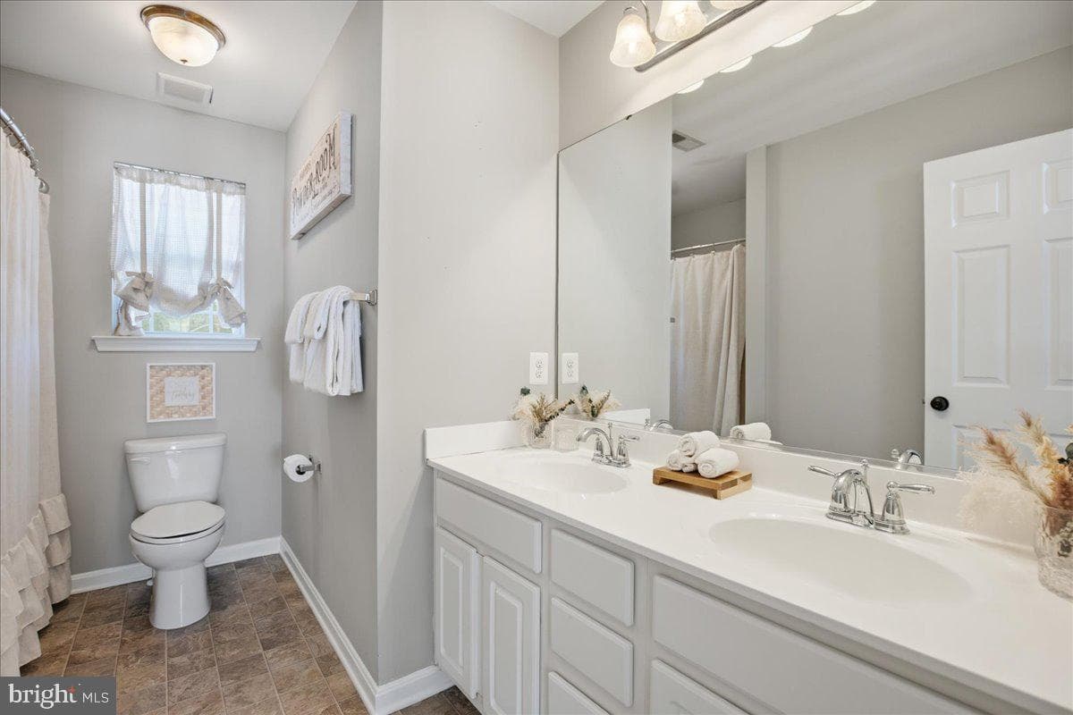 3215 Pageway Court photo 66