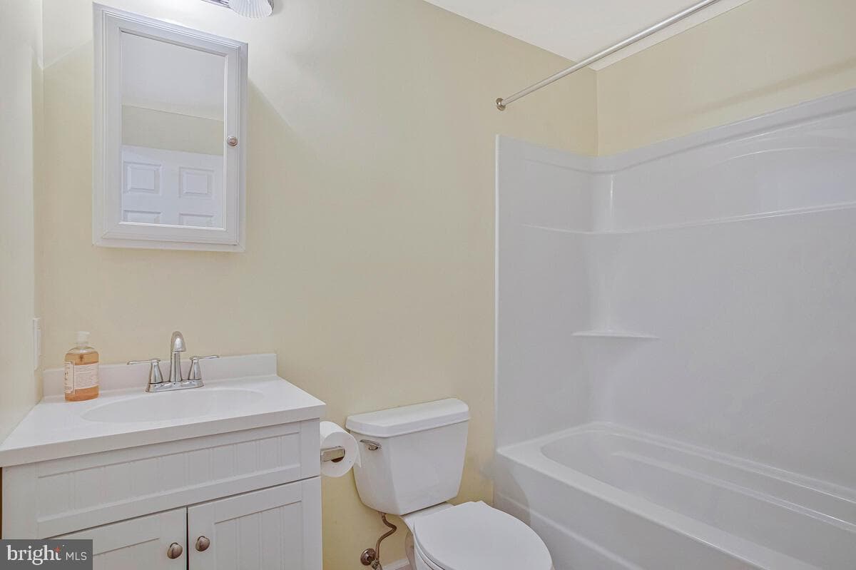 4000 Chesapeake Avenue photo 27