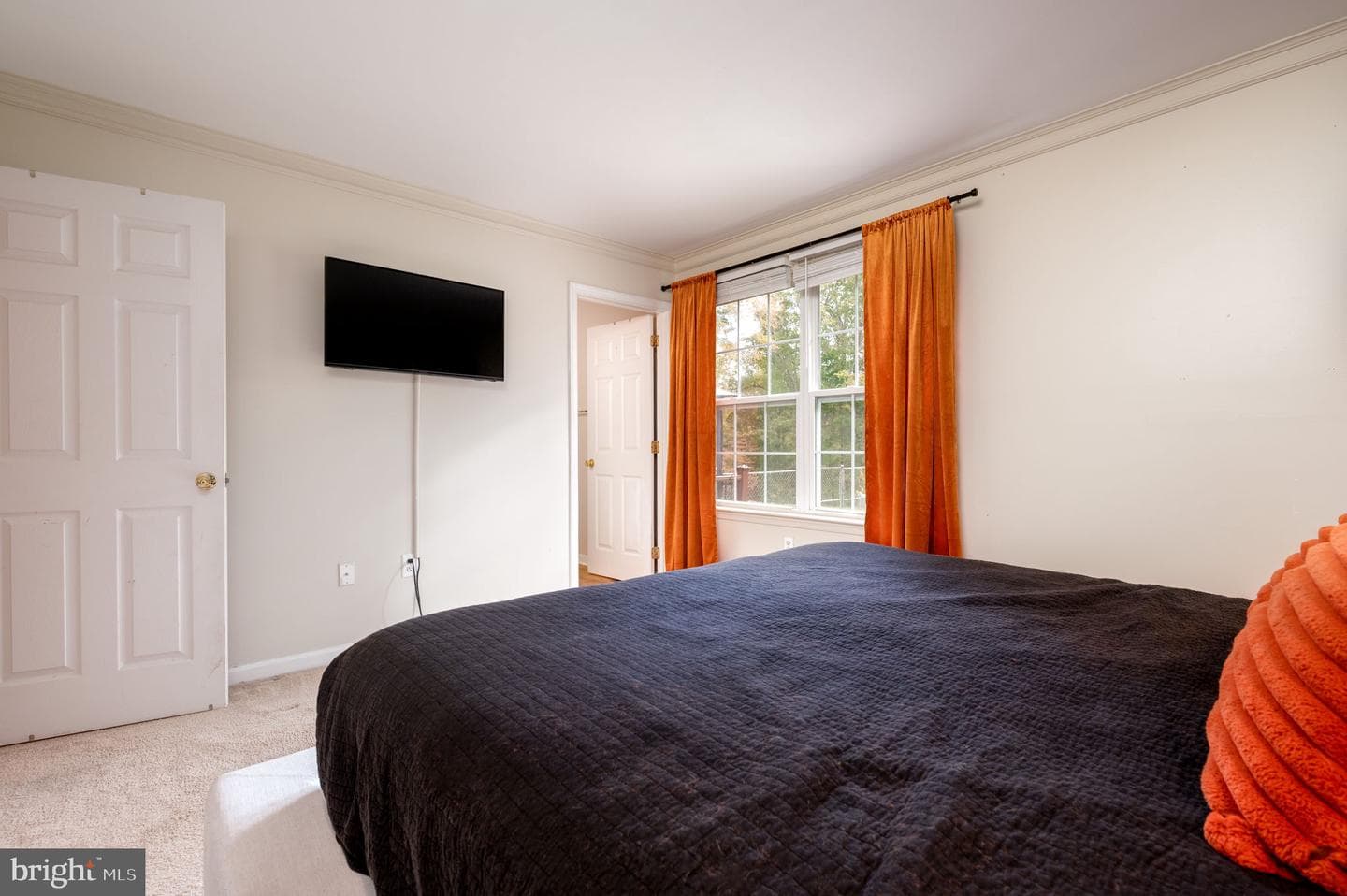 4790 Howard Place photo 13