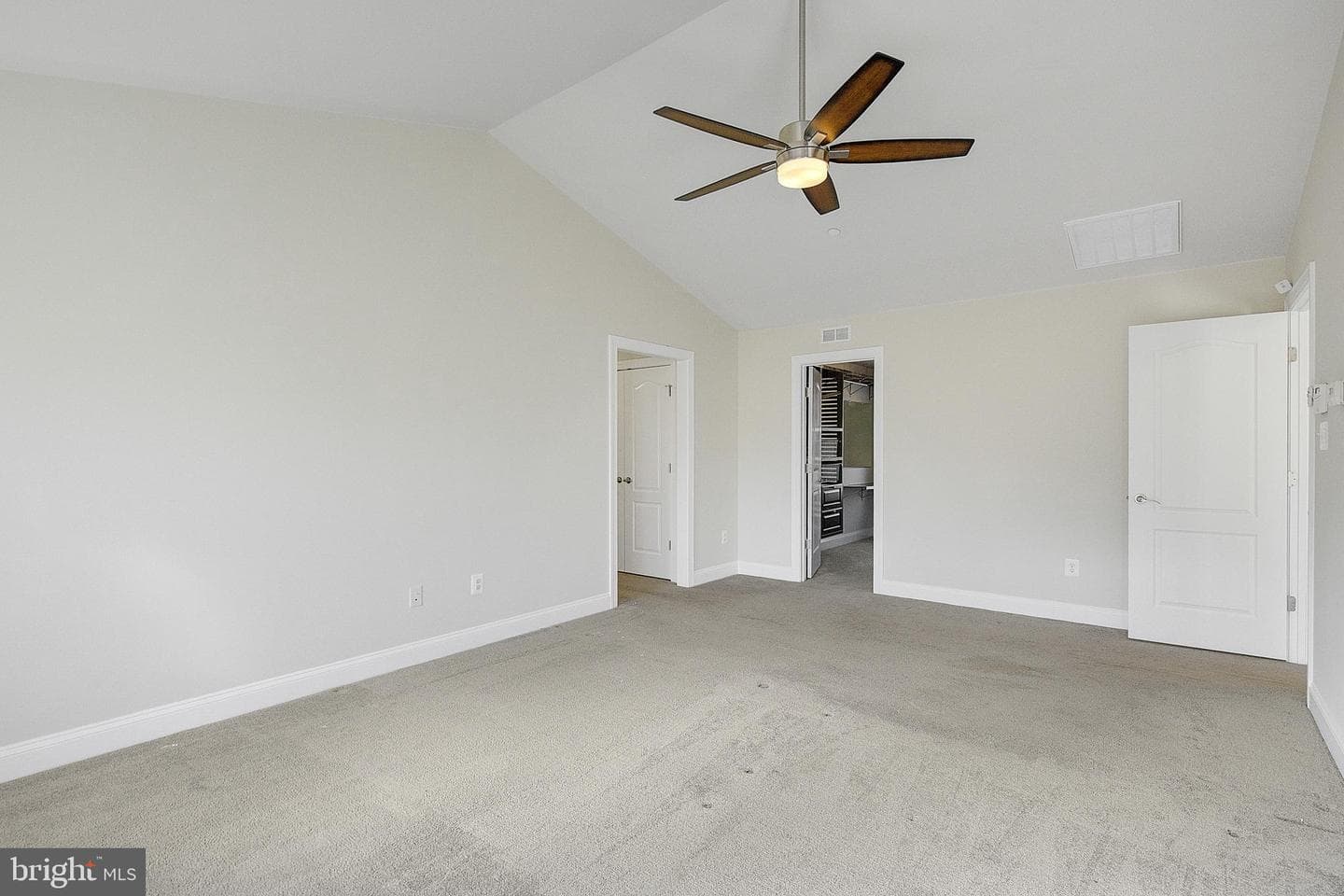 1070 Claypipe Drive photo 34