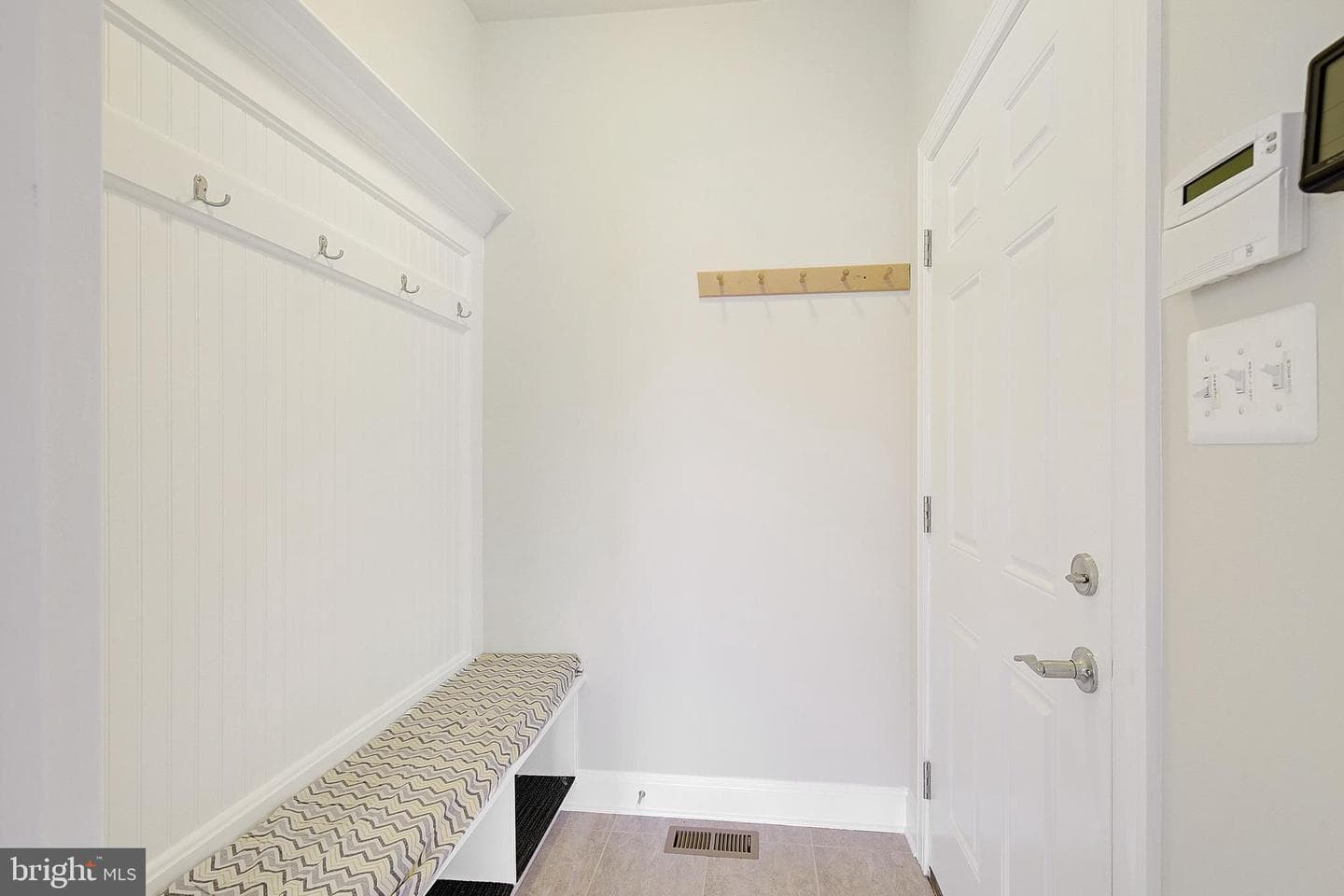 1070 Claypipe Drive photo 7