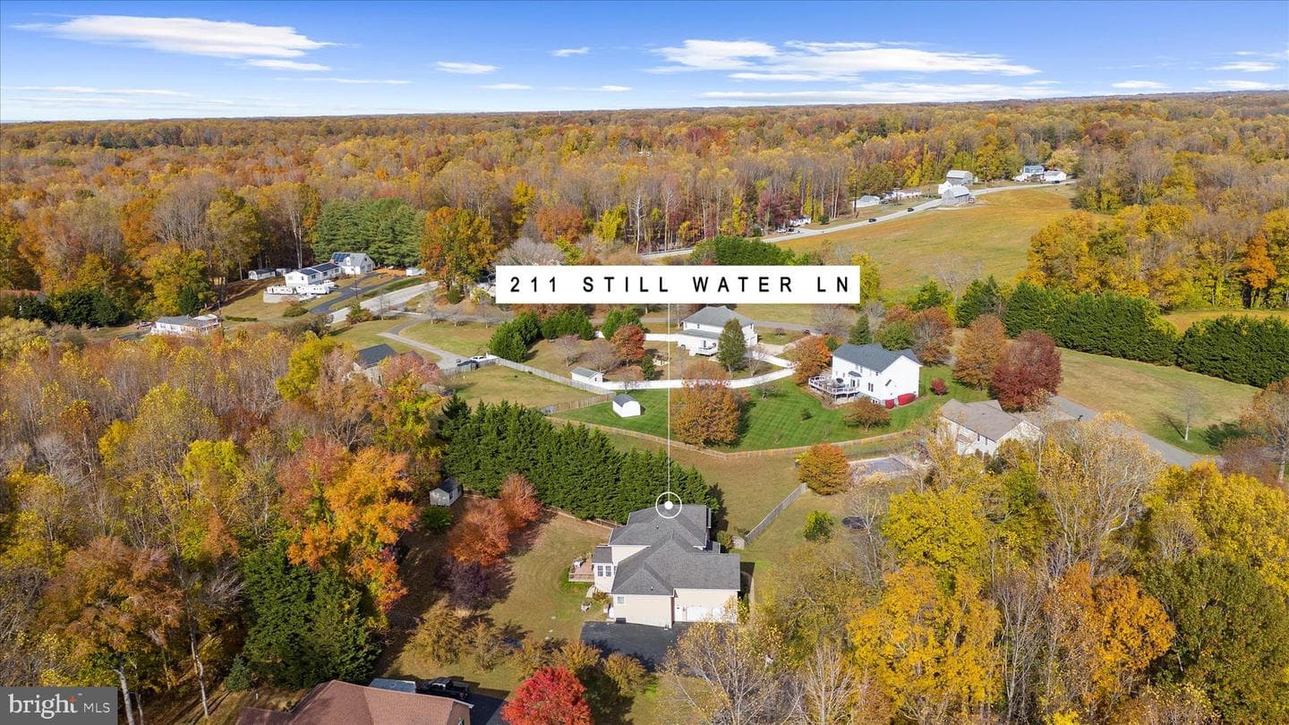 211 Still Water Lane photo 2