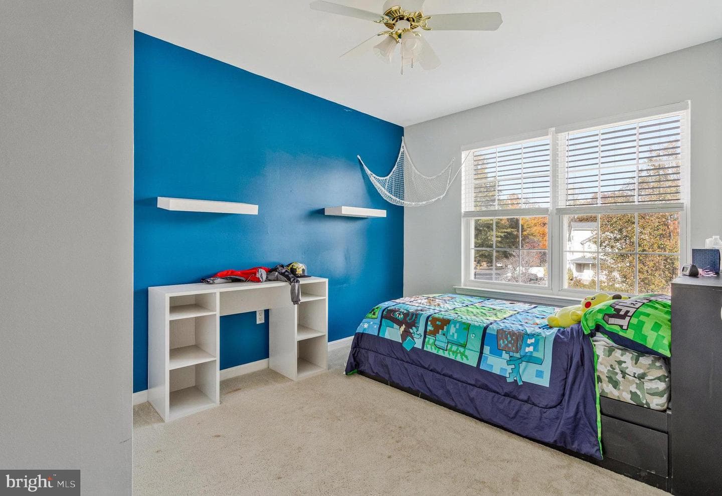 362 Cambridge Place photo 9