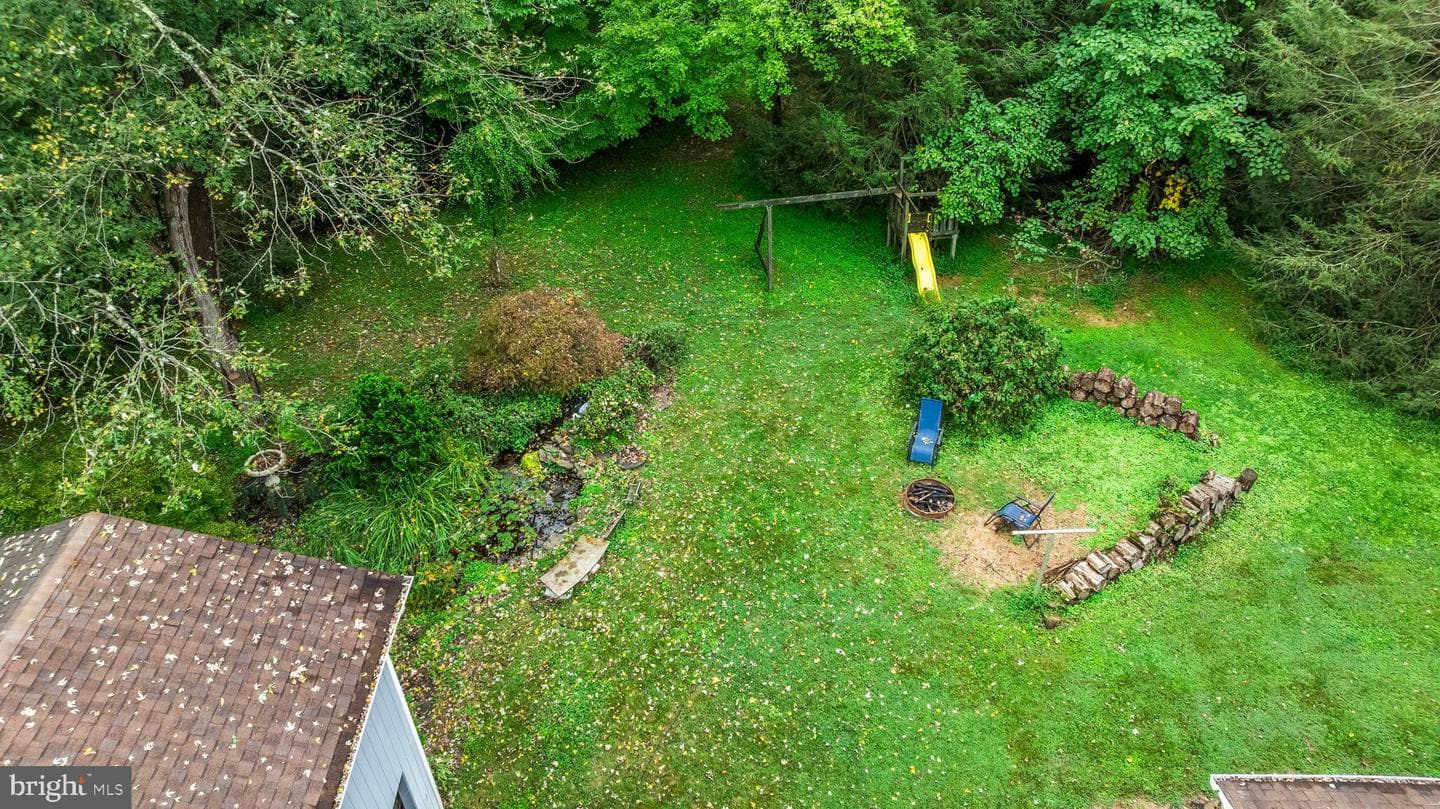 641 Walton Road photo 30