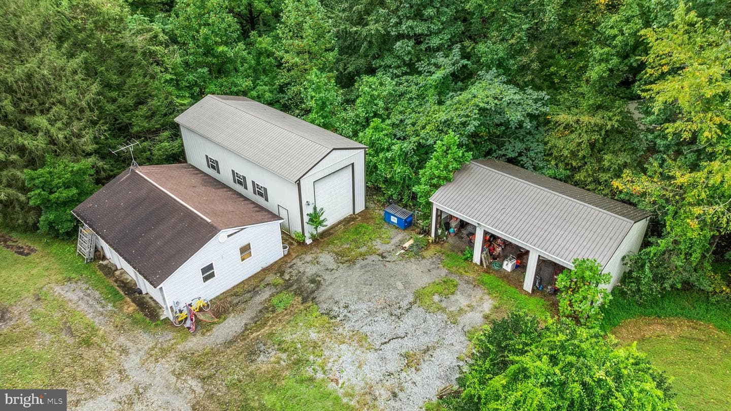 641 Walton Road photo 4