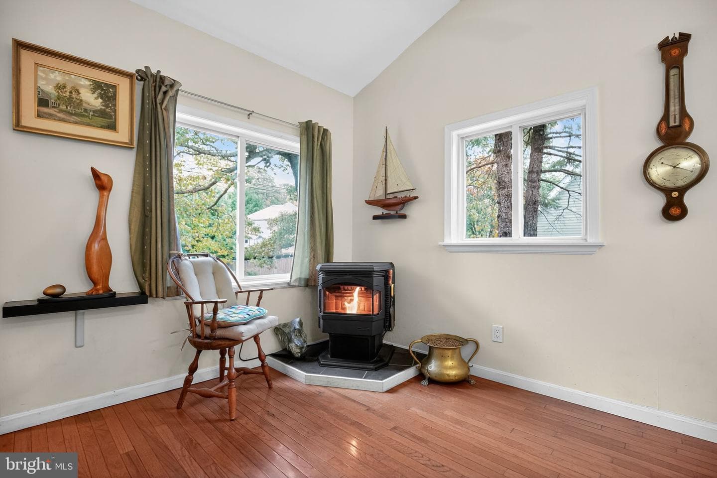 12948 Huron Drive photo 5