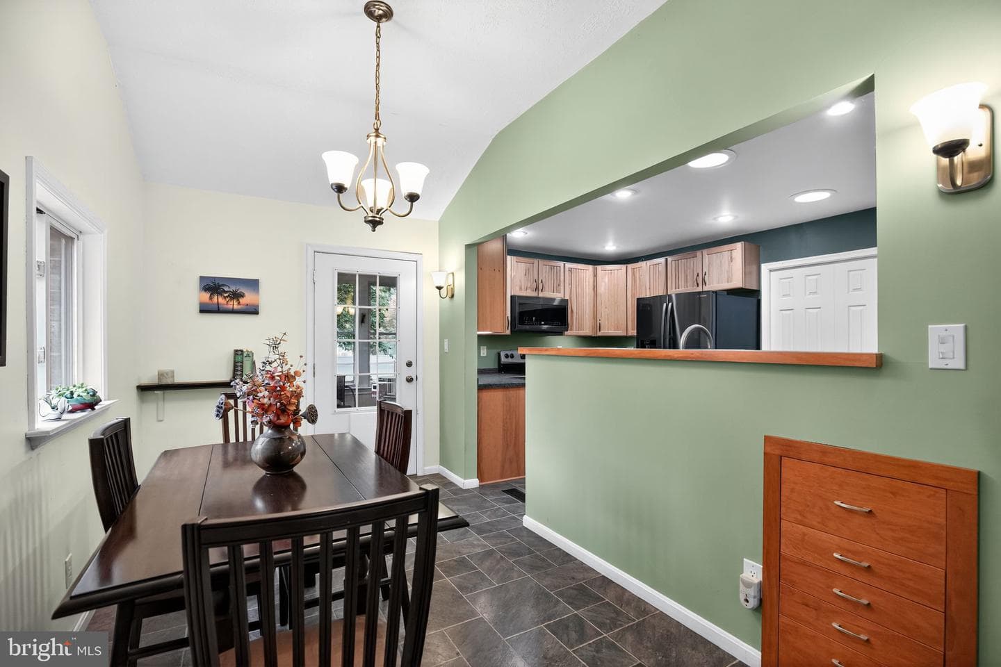12948 Huron Drive photo 8
