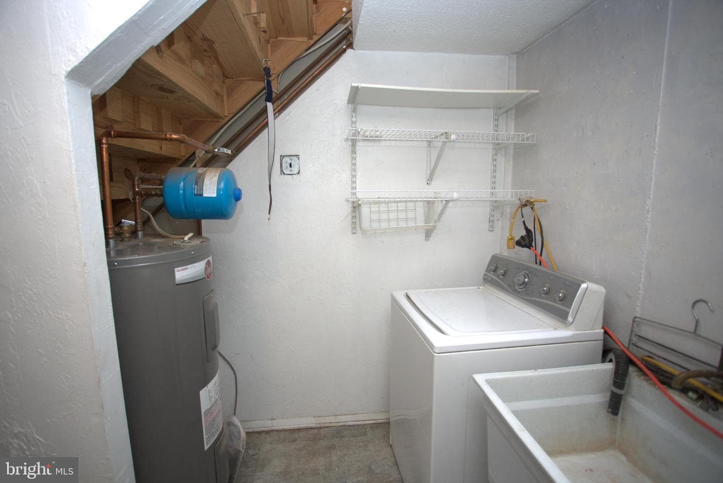 542 Chisholm Trail photo 23