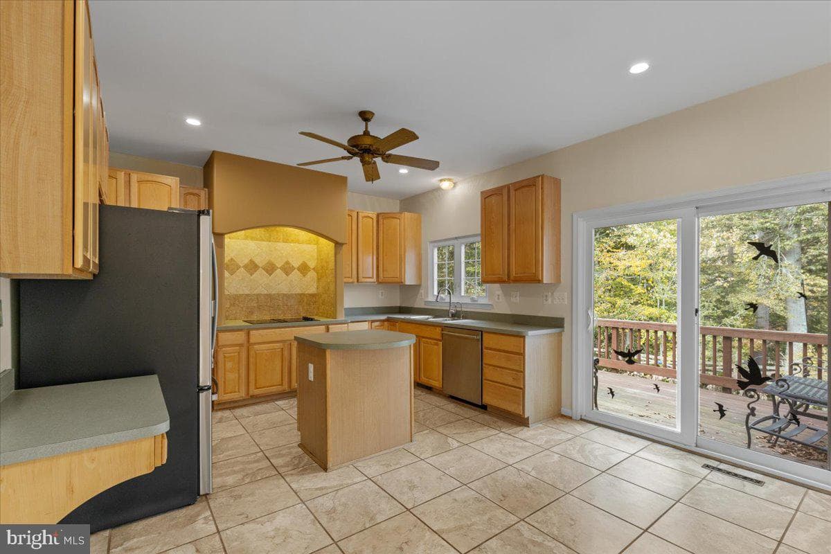 1730 Pinkneys Field Drive photo 21